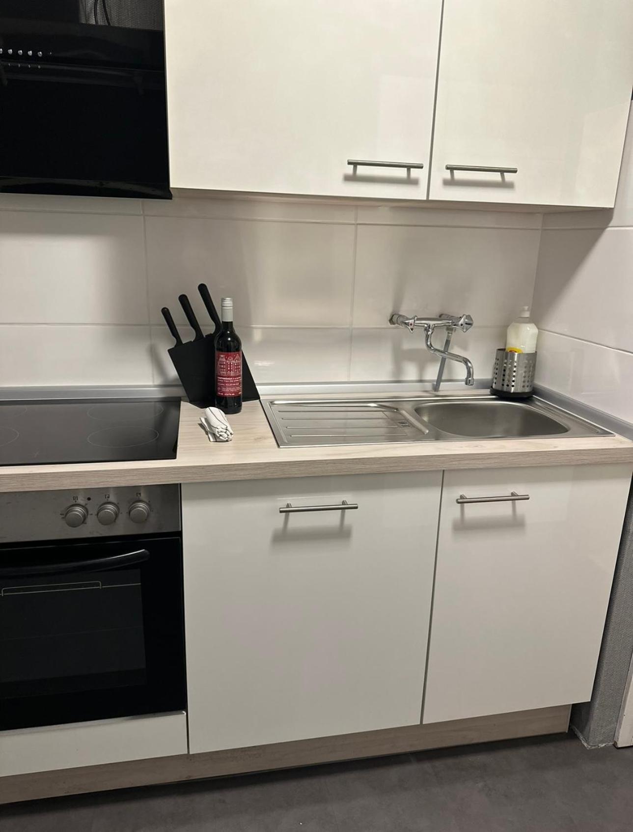 Fewo Am Deich 1 Zentral Mit Stadtblick Und Kontaktloser Check In Bremerhaven Ngoại thất bức ảnh